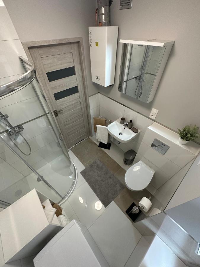 Apartament Przy Cieplickich Tezniach Jelenia Gora Ngoại thất bức ảnh