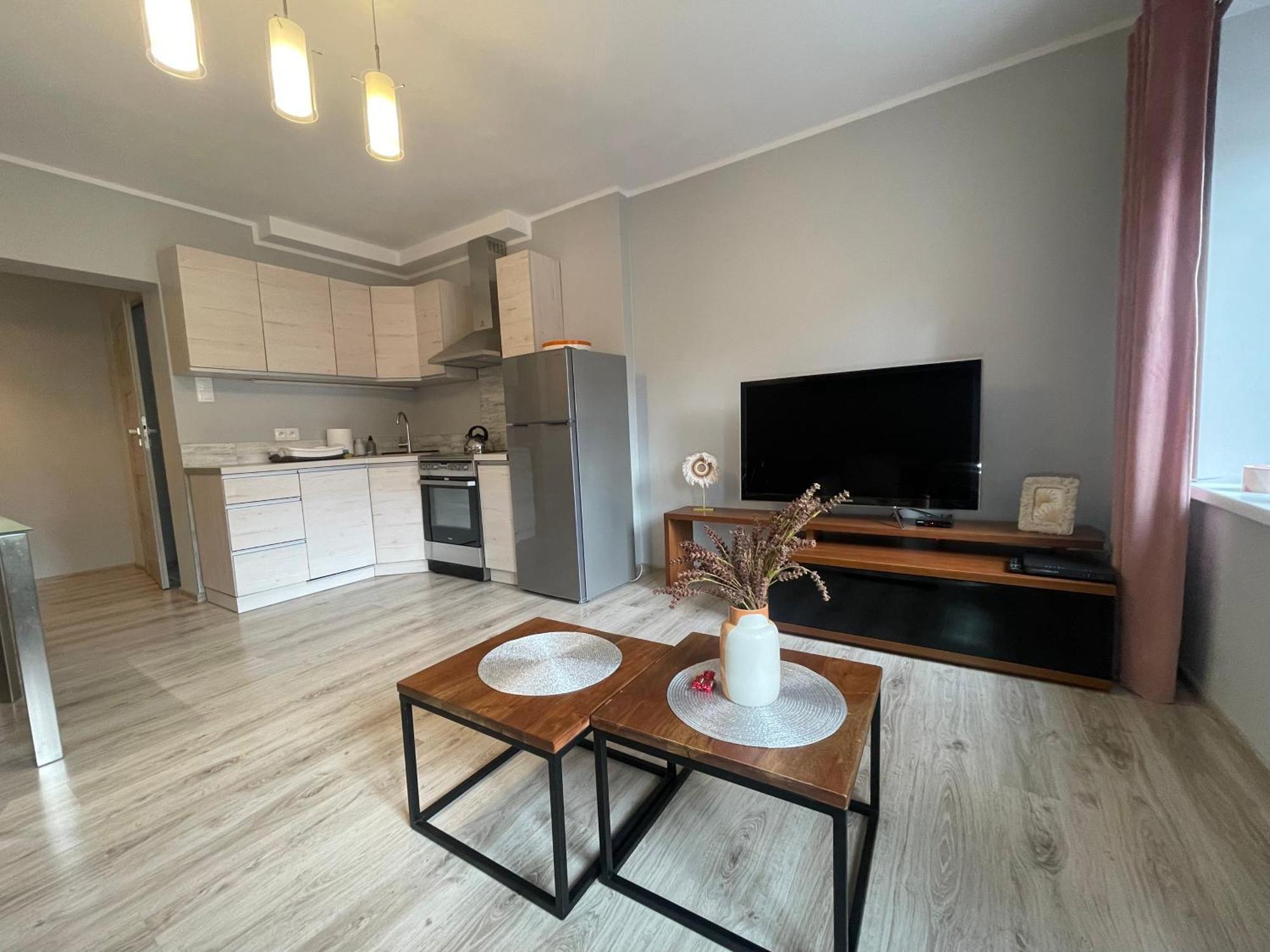 Apartament Przy Cieplickich Tezniach Jelenia Gora Ngoại thất bức ảnh