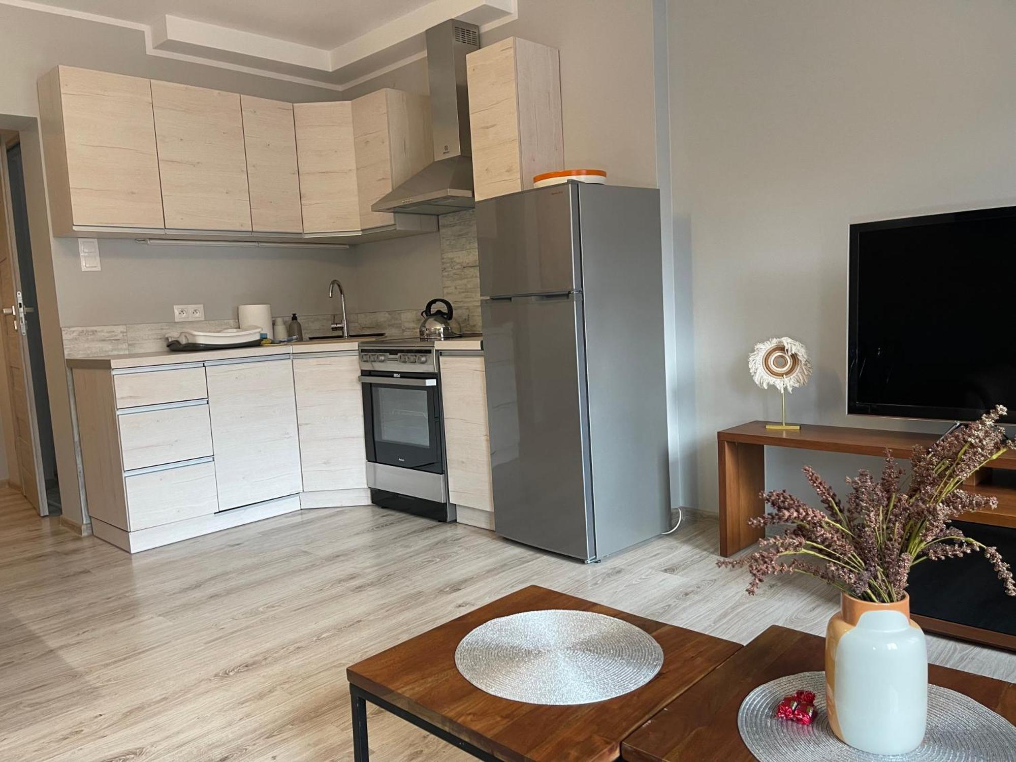 Apartament Przy Cieplickich Tezniach Jelenia Gora Ngoại thất bức ảnh