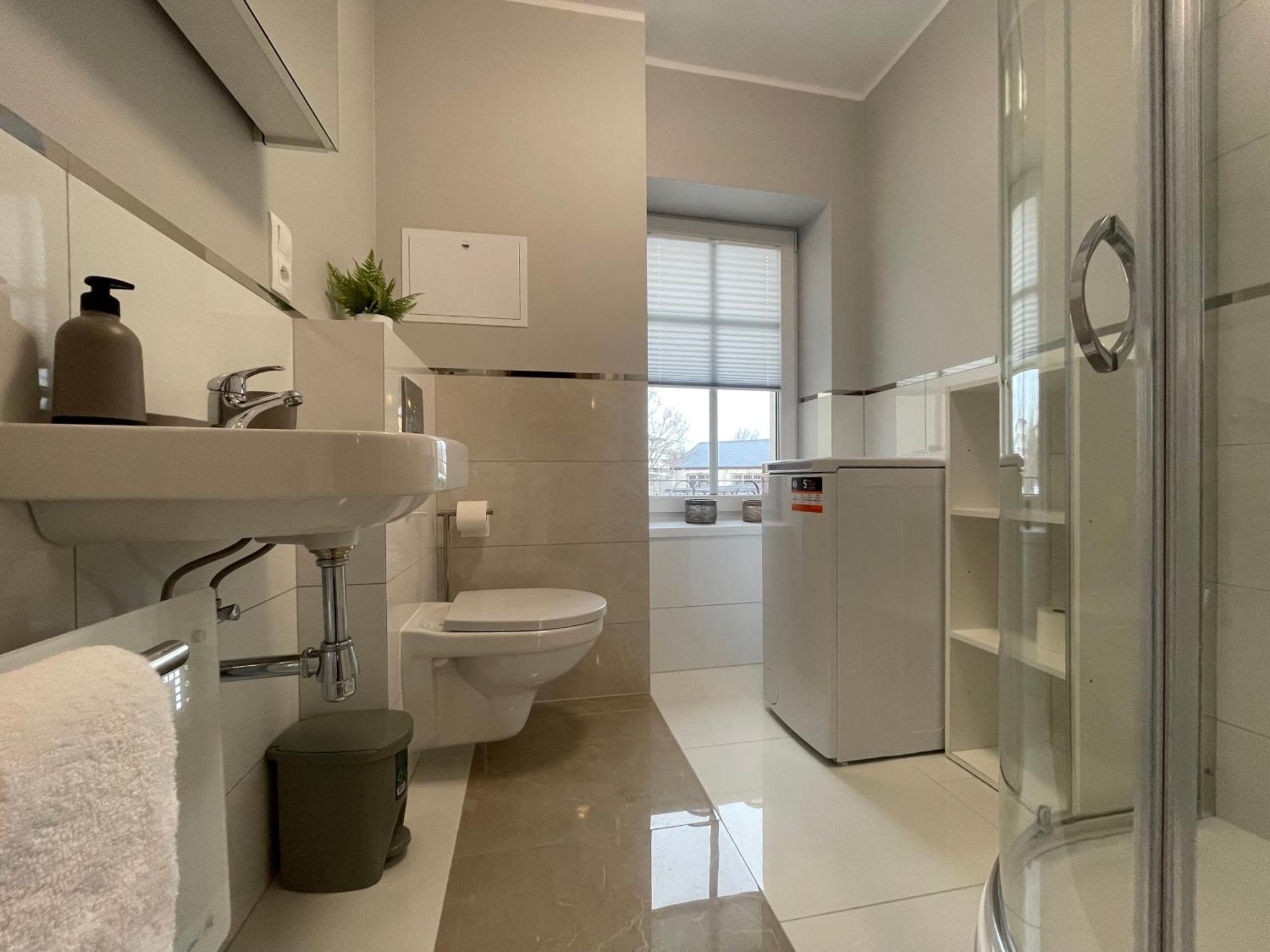 Apartament Przy Cieplickich Tezniach Jelenia Gora Ngoại thất bức ảnh